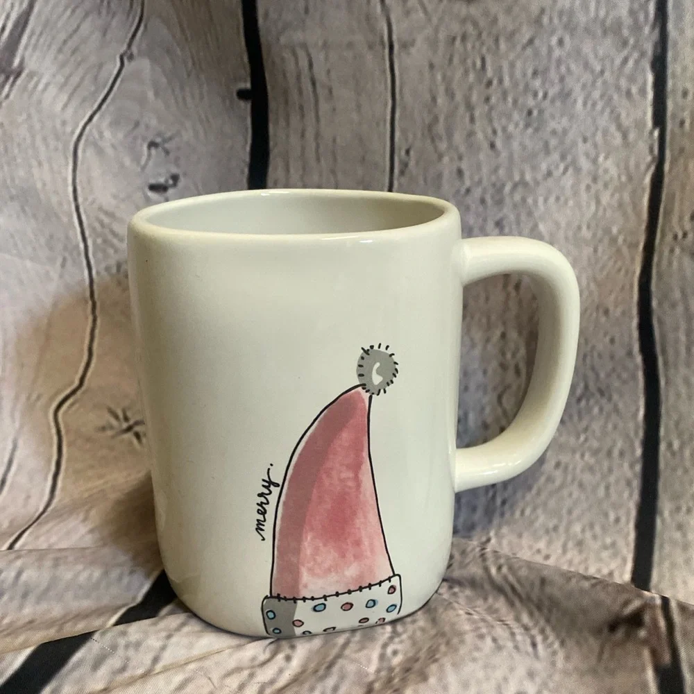 5/$20 Rae Dunn by Magenta Artisan Christmas Santa Pink Merry Hatter Coffee Cup‎